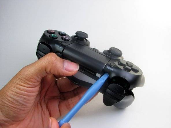 Réparation manette ps4 et ps5 uzes
